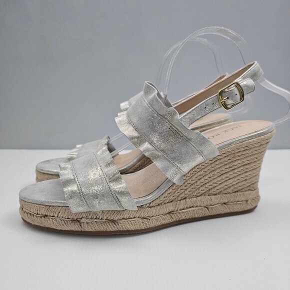 Jack Rogers Rosie Ruffle Sandal Womens 11 Metallic Platinum Wedge Espadrille - Picture 1 of 13